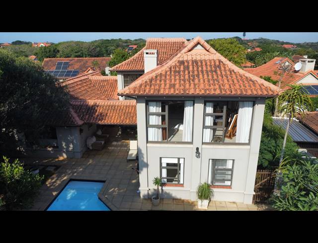 4 BEDROOM HOUSE FOR SALE IN PORT ZIMBALI ESTATE